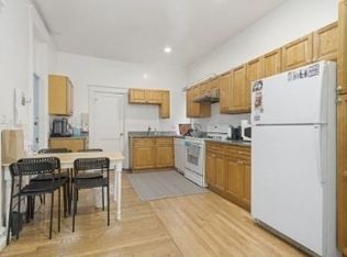 1260 Commonwealth Ave #5, Allston, MA 02134