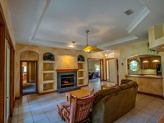 5th image of 1540 Kuwana Way