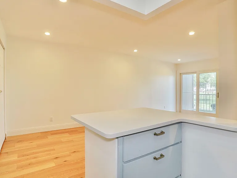1111 River Rd #G7 — Photo 10