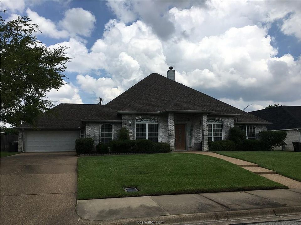 1st image of 8306 Shadow Oaks