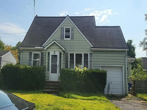 573 Berlant Ave, Roselle, NJ 07203