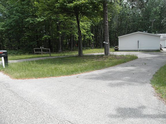 5th image of 106 Driftwood Cir