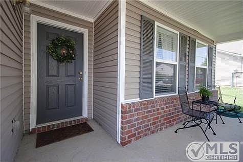 3rd image of 4018 Randall Ln