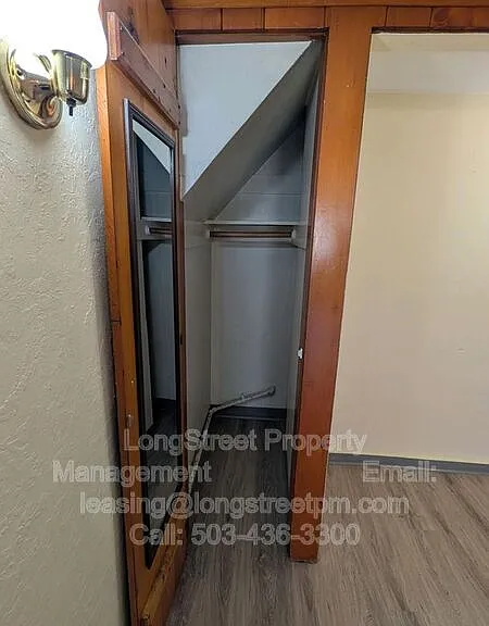 205 NW 11th St #5 — Photo 12