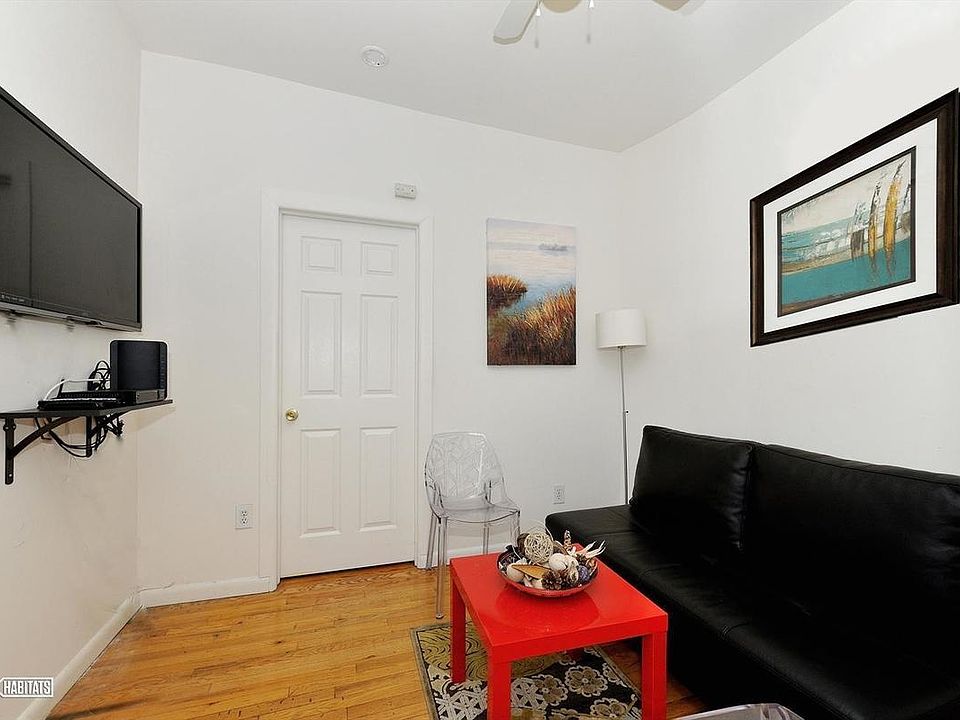 1st image of 452 W 36th St APT 4RE