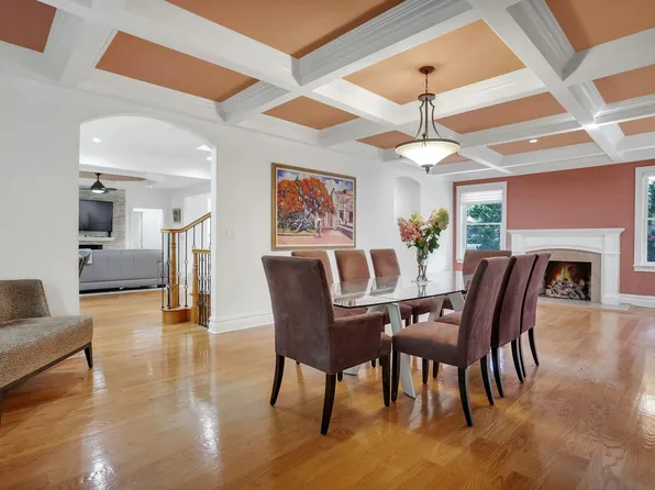 5 Boulevard image 9 of 37