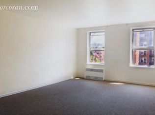11220 72nd Dr APT A39, Forest Hills, NY 11375