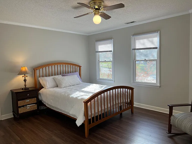 1444 Freedom Ct — Photo 37
