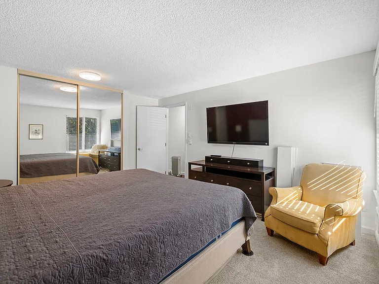 6627 Lakeview Dr #A304 — Photo 18