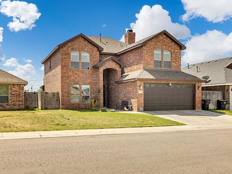 1744 Boise Dr — Photo 2