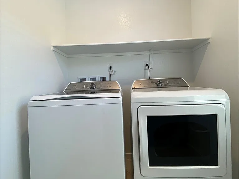 2608 Morning Moon St — Photo 27
