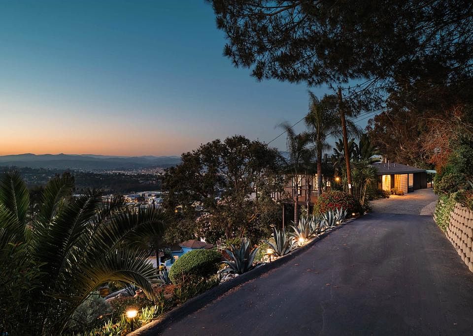 1st image of 9701 Sunset Ave