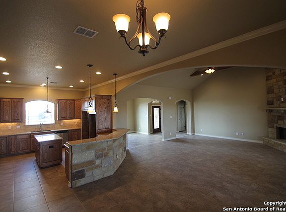3rd image of 203 Triple Bend Drive  (LOT 131)