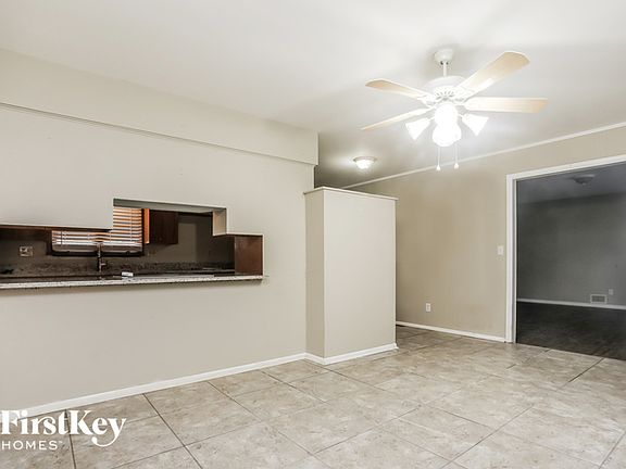 3rd image of 3314 S Leslie Ave
