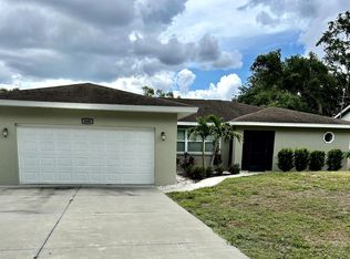 448 Pennsylvania Ave, Osprey, FL 34229