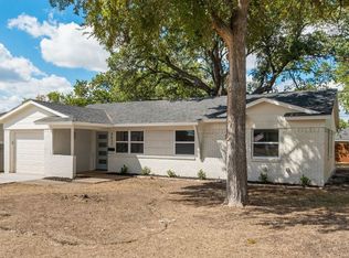 3027 Hollandale Ln, Farmers Branch, TX 75234