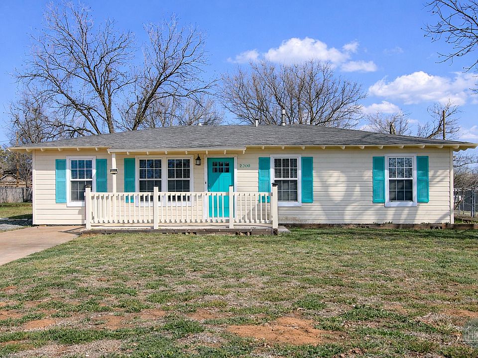 1st image of 2200 Gordon St