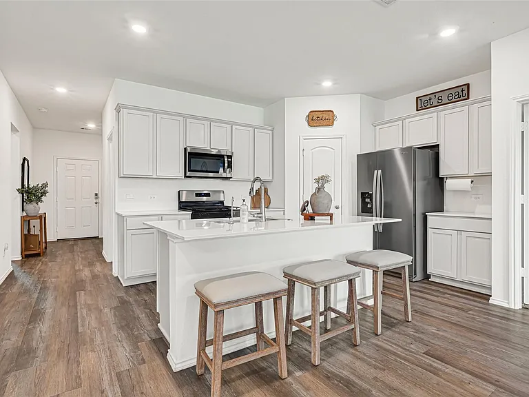 210 Coral Drift Ct — Photo 10