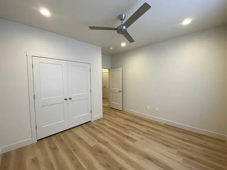 Bedford 4008 S Bedford Place — Photo 13