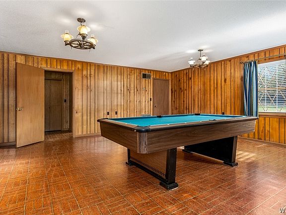 3rd image of 35 Arcadia Dr
