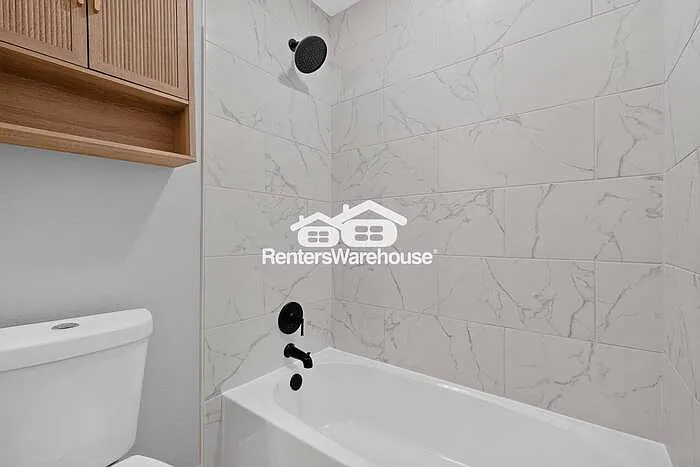 5306 Vincennes Ct — Photo 26