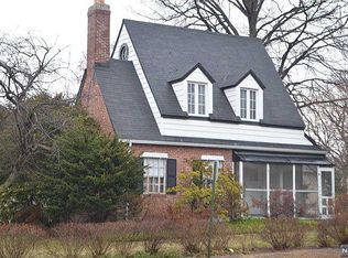 150 Tenney Ave, River Edge, NJ 07661
