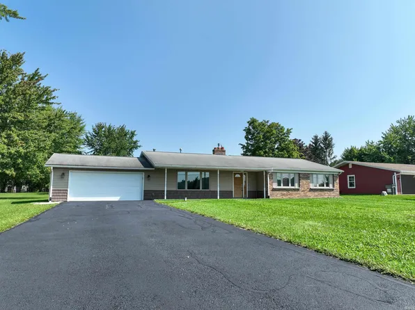 2527 County Road 60, Auburn, IN 46706
