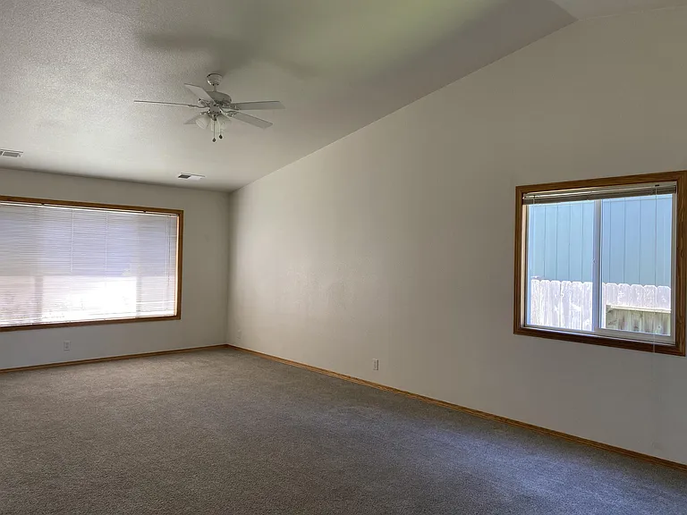1373 Wrangler Ct — Photo 9