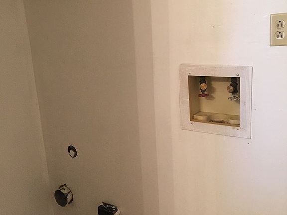 4th image of 4421 Torrance Dr NW APT B