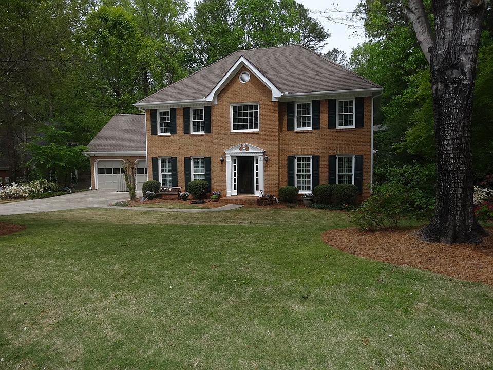 Beautiful Traditional Home