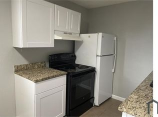 1622 Alton St APT 101, Aurora, CO 80010