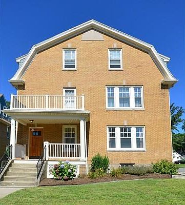 1st image of 79 Nichols St #1