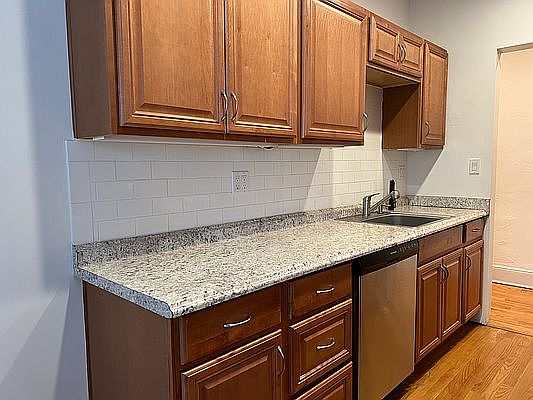 5th image of 189-14 35th Ave #1