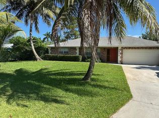 4570 Barrett St, Delray Beach, FL 33445