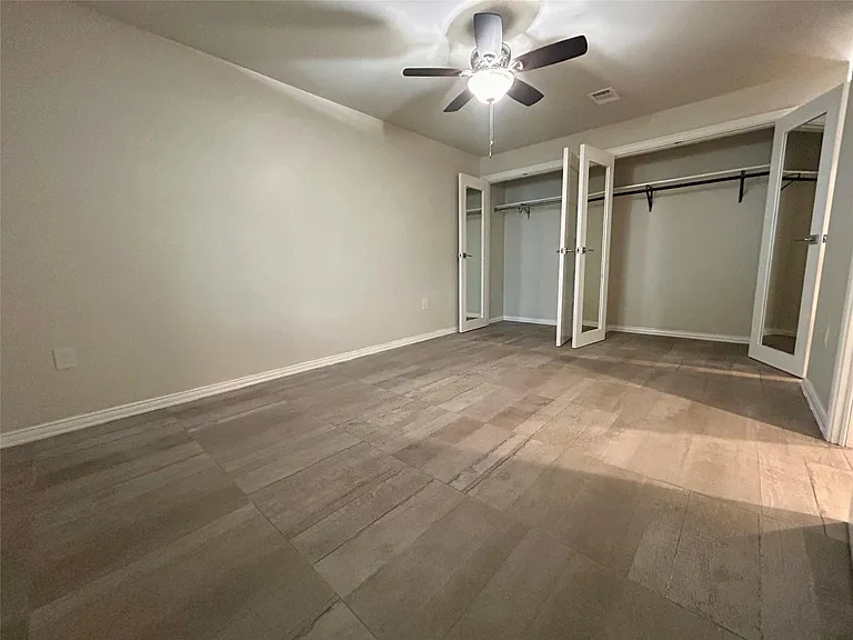 8907 Tronewood Dr #D — Photo 12