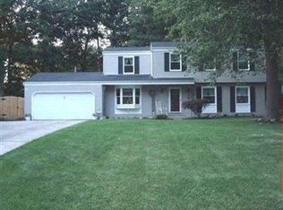 3825 Longhill Dr SE, Warren, OH