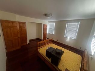 636 Mayfair St, Philadelphia, PA 19120