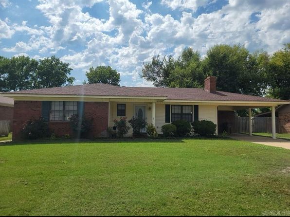 1715 Cindy Ln