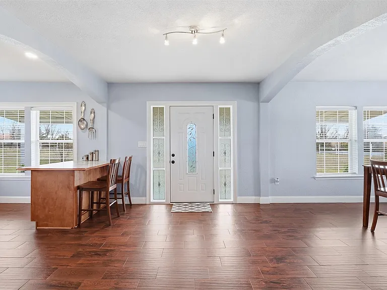 304 County Road 2260 — Photo 8