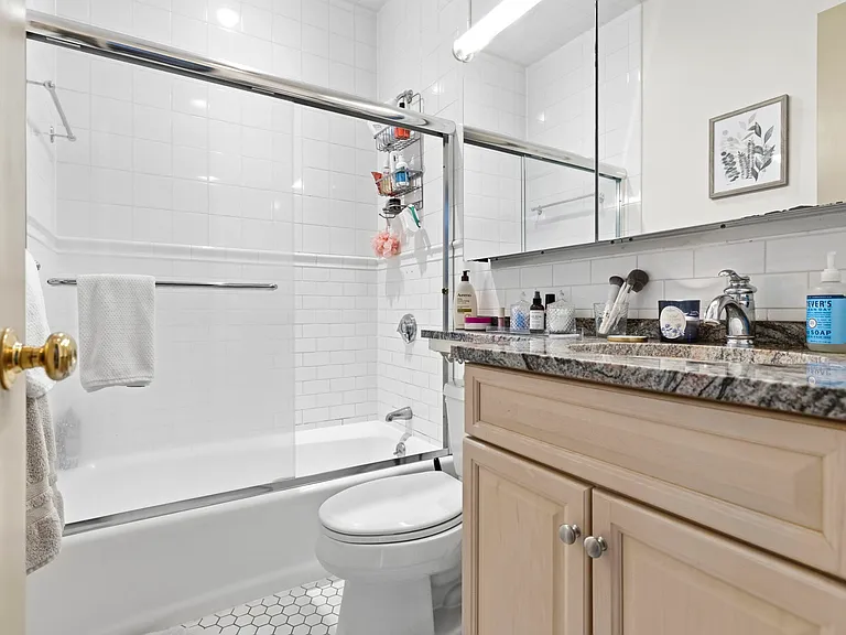 100 Salem St #9 — Photo 13