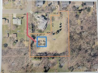 560 Ryan Ave W, Roseville, MN 55113