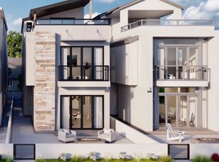 310 3rd St, Huntington Beach, CA 92648