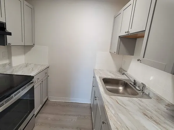 731 River St, 731 River St #318b905de, Hyde Park, MA 02136