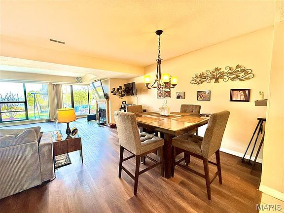 4th image of 85 La Jolla Dr