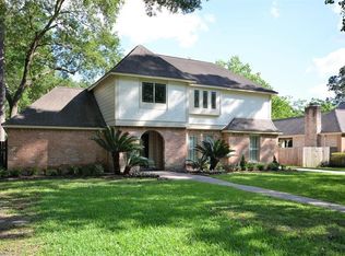 6611 Spring Leaf Dr, Spring, TX 77379