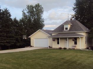 1020 Frontier Rd SE, Byron, MN 55920