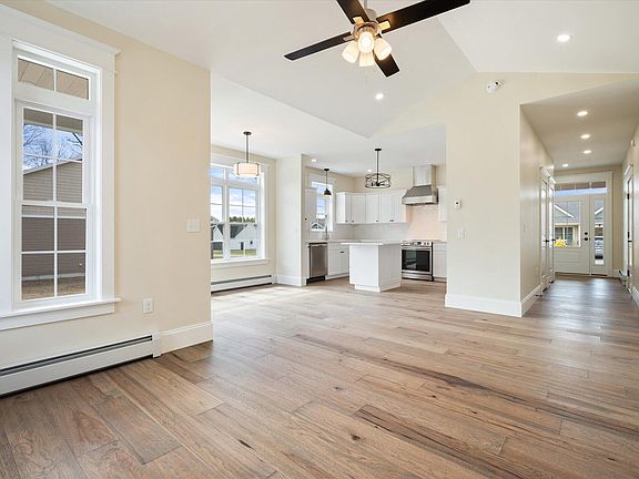 4th image of 5 Donegal Drive