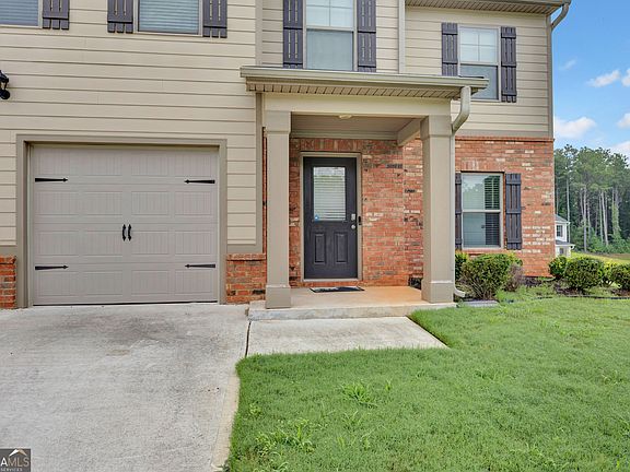 5th image of 145 Chapel Heights Way