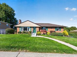 3926 Harvestridge Dr, Cincinnati, OH 45211