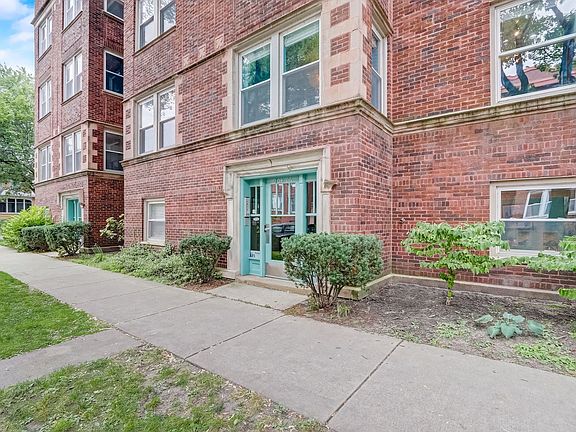 2nd image of 6106 N Glenwood Ave #1N